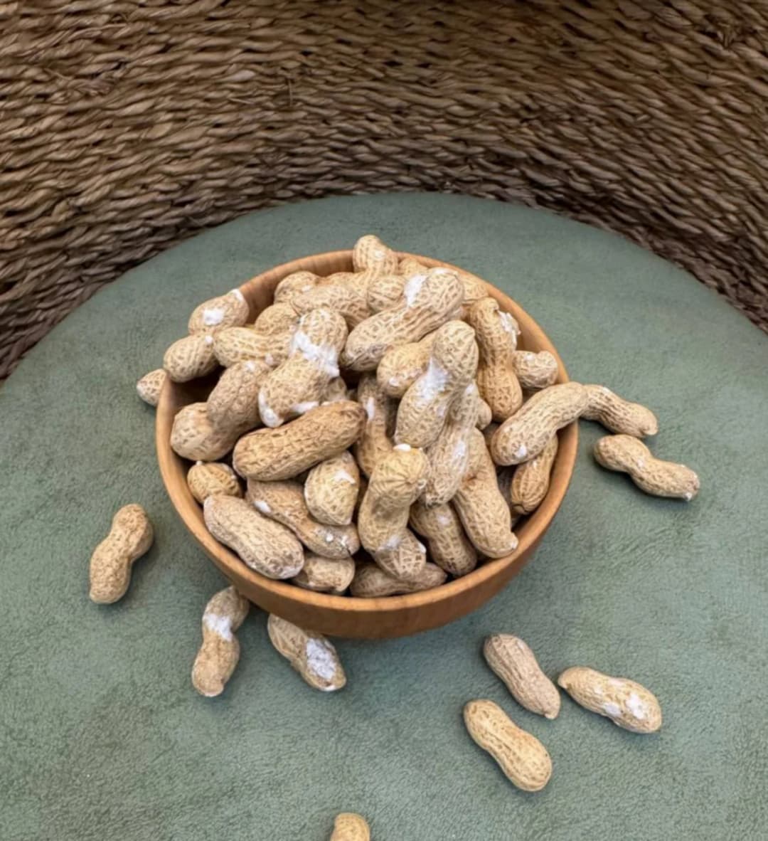 بادام زمینی پوستی (یک کیلویی)درجه یک