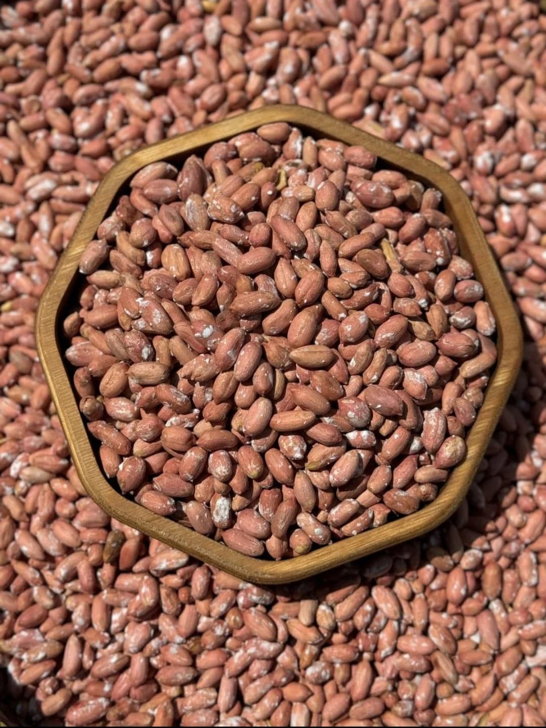 بادام زمینی ریز (500گرمی)درجه یک آستانه اشرفیه